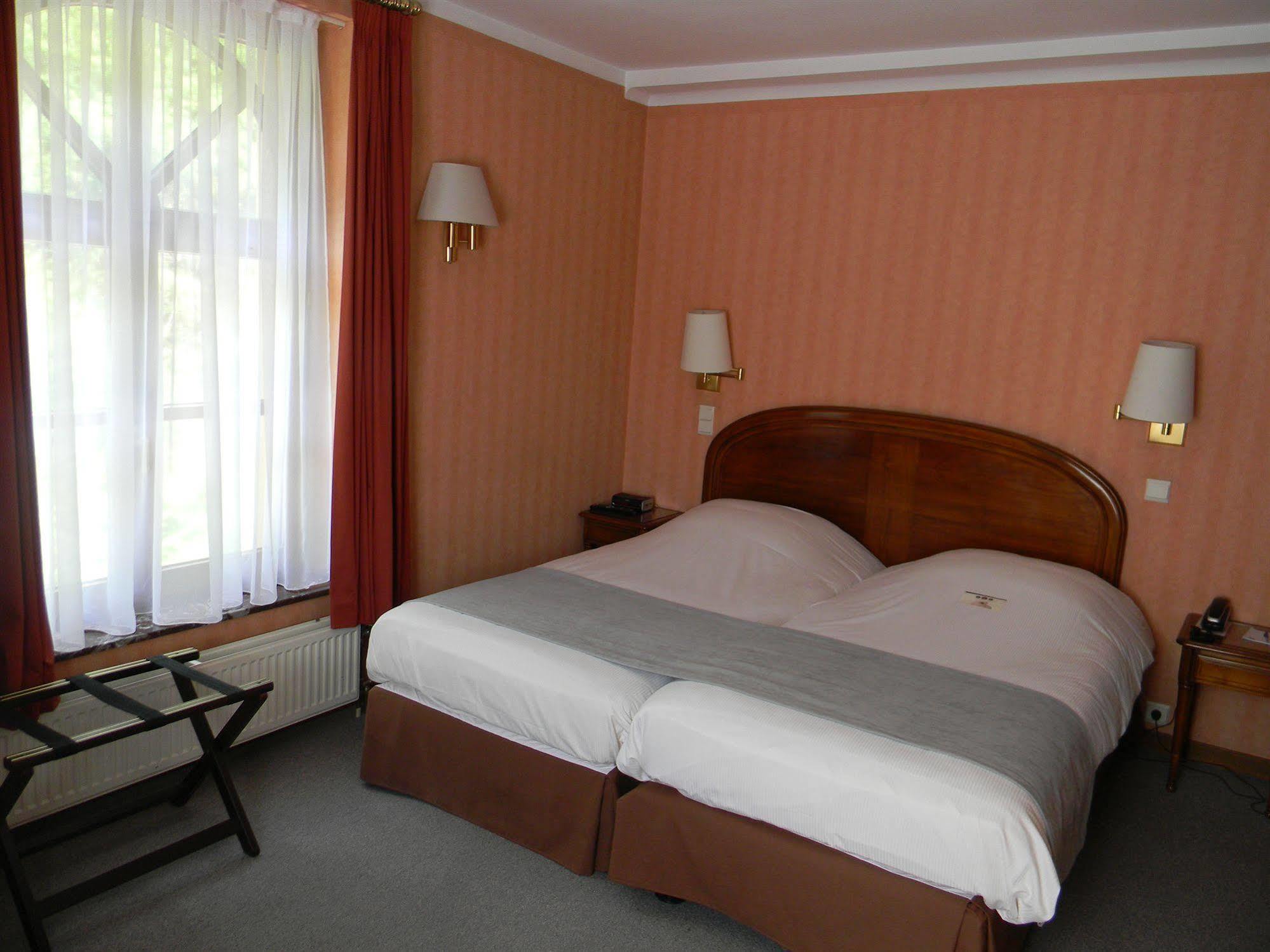 Hotel Du Roy 부용 외부 사진